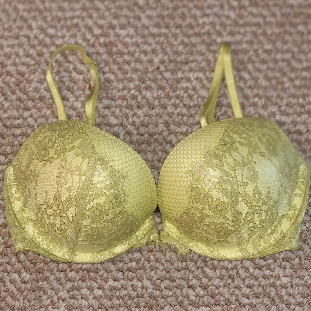 Victoria secret push up bra